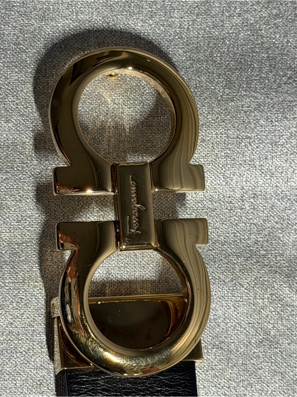 Salvatore Ferragamo Double Gancini Black Leather Belt Gold Buckle - Picture 11 of 13